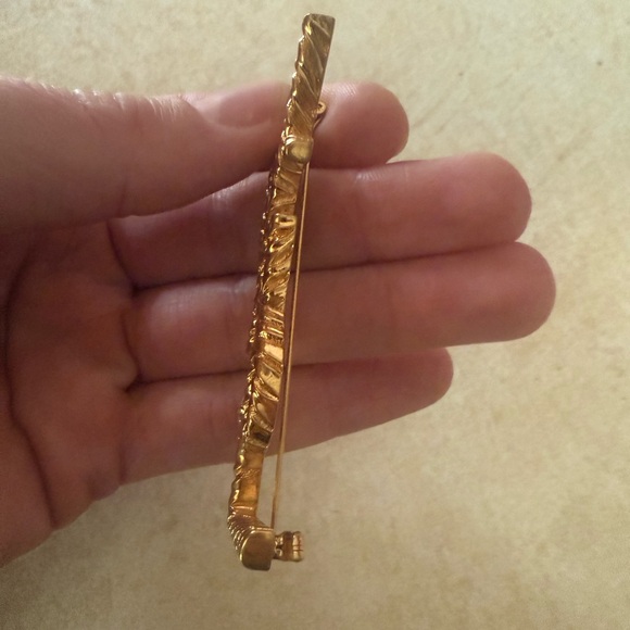 YSL GOLD BROOCH - Picture 6 of 6